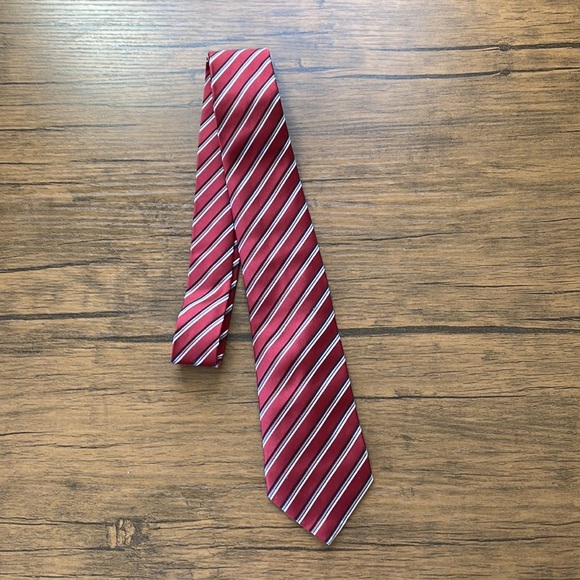 Assorted Ties - Picture 8 of 16